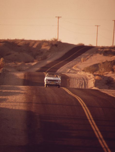 Desert Aesthetic, Bullhead City, Desert Road, Desert Dream, Desert Life, Hotel California, Colorado River, Foto Art, California Dreamin'