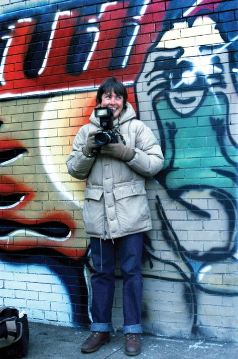 Martha Cooper, 1982 Martha Cooper, Nyc Graffiti, New York Minute, Street Art Photography, New York Studio, Subway Art, First Photograph, The Train, The Line