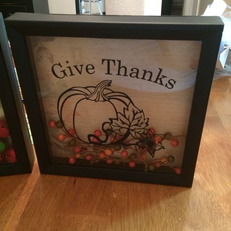 Cat Shadow Box Ideas, Thanksgiving Shadow Box Ideas, Fall Shadow Box Ideas, Shadowbox Ideas, Shadow Box Ideas, Military Shadow Box, Baby Shadow Box, Halloween Shadow Box, Flower Shadow