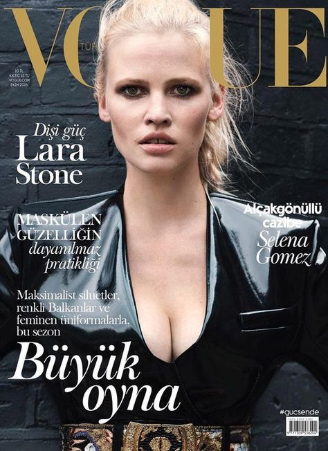 Lara Stone Stuns in Luis Vuitton for Vogue Turkey October 2016 Cover Turkey Fashion, Catherine Mcneil, Lara Stone, Vogue Magazine Covers, Magazine Vogue, Fashion Magazine Cover, Vogue Us, Fashion Cover, Img Models