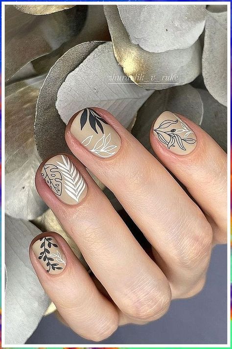 Ongles Beiges, Beige Nails Design, Boho Nails, Valentine Nails, Subtle Nails, Beige Nails, Matte Nails Design, Nails 2023, Design Nail