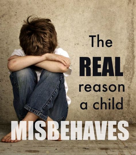 When your child doesn't feel connected to you, it will cause him or her to feel frustrated, angry, upset and just out of sorts. It can make your child desperate for your attention. You will see that your child isn't focused and isn't cooperating. He may even begin starting arguments with friends, siblings or you. Play Therapist, Strong Willed Child, Parenting Inspiration, Family Inspiration, Parenting Help, Love Your Family, Feeling Frustrated, Parenting Teens, Foster Care