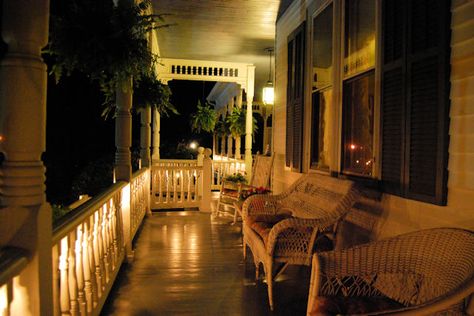 porch at night Porch Aesthetic, Porch Bed, Summer Porch, Night Pictures, House Bed, The Porch, Picket Fence, Patio Area, Porch Patio