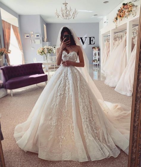 Lace Wedding Dresses 2020 from salonlove1 #wedding #dresses #weddingdresses Vestidos Satin, Satin Wedding Dress Simple, Simple Satin Wedding Dress, Minimalist Wedding Gown, Sweetheart Bridal Gown, Bridal Dresses Lace, Wedding Dresses 2020, Wedding Dress Fabrics, Wedding Dresses Satin