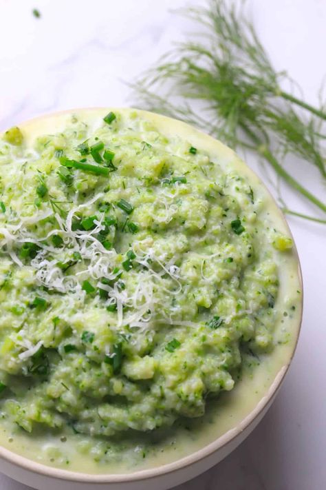 Try this Creamy Mashed Broccoli and Cauliflower! Made with fresh broccoli and cauliflower, butter, heavy cream, and a blend of herbs like chives, dill, and parsley, this dish is packed with flavor and perfect for any meal. It's easy to make and a great alternative to traditional mashed potatoes. Save this pin and enjoy a creamy, nutritious side dish! Mashed Broccoli, Cauliflower Butter, Cauli Mash, Tahini Dressing Recipe, Broccoli And Cauliflower, How To Make Broccoli, Butter Alternative, Creamy Mash, Parmesan Cream Sauce