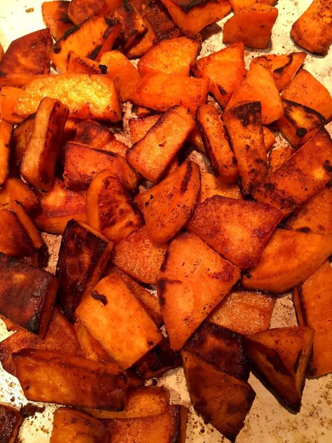 Pan Fried Sweet Potatoes Ways To Make Sweet Potatoes, Pan Fried Sweet Potatoes, Fried Sweet Potatoes, Amish Baked Oatmeal, Baked Potato Dinner, Sauteed Sweet Potatoes, Hasselback Sweet Potatoes, Sweet Potato Chips Baked, Sweet Potato Recipes Roasted