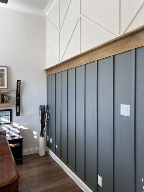 50 Beautiful Board and Batten Wall Ideas - Nikki's Plate Board And Batten Wall, Wood Accent, Modern Transitional, Style At Home, Wainscoting, Design Case, House Inspo, Home Fashion, Bedroom Wall