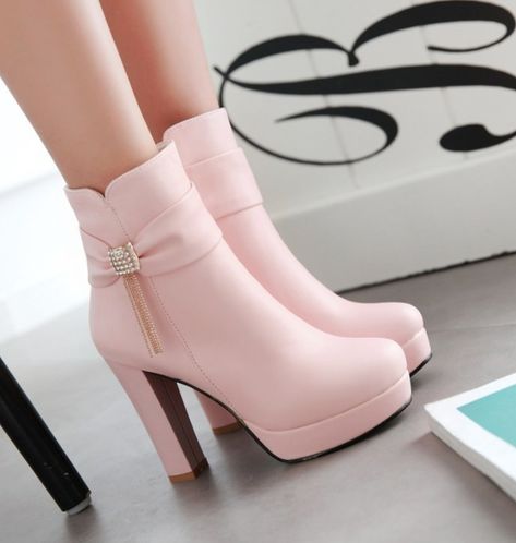 Heel boot outfits