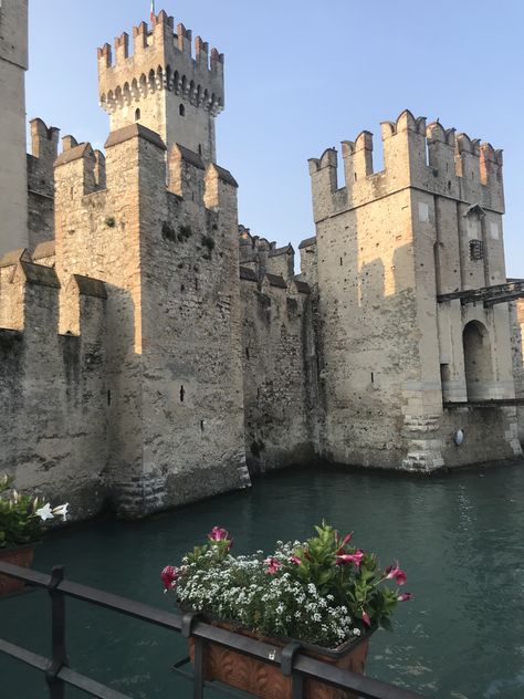 Riva Del Garda Italy, Italy Riva Del Garda Aesthetic, Lake Garda Instagram Pictures, Sirmione Italy Lake Garda, Sirmione Lake Garda, Limon Sul Garda, Lake Garda Italy, Lake Garda, Insta Story