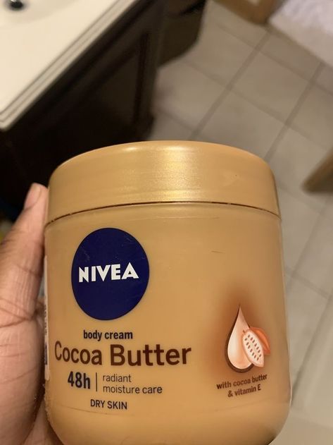 Nivea Moisturizer, Nivea Cocoa Butter, Cocoa Butter Body Cream, Nivea Products, Cocoa Butter Cream, Butter Body Cream, Hair Moisturizer, Skin Care Basics, Basic Skin Care Routine