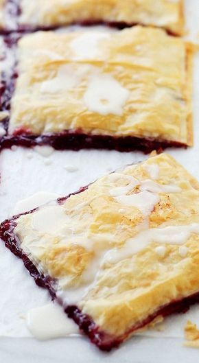 Homemade Pop Tarts Recipe, Phyllo Recipes, Poptart Recipe, Tarts Recipe, Pop Tart, Vanilla Glaze, Phyllo Dough, Pure Vanilla, Glaze Recipe