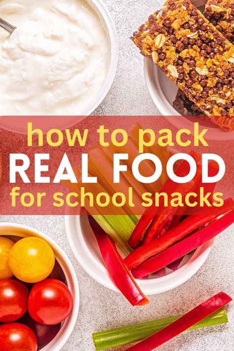 12 Tips for Packing Unprocessed Snacks for School Lunch - Eat, Drink, and Save Money Unprocessed Snacks, School Baking, Snacks For School Lunches, Snacks For School, Kid Lunches, School Lunch Recipes, Homemade Trail Mix, Clean Eating Lunch, Packaged Snacks