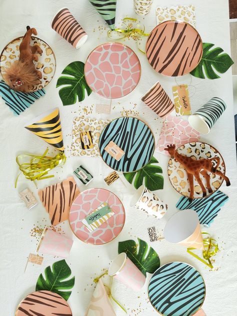 Clementine Party, Baby Birthday Decorations, Animal Party Theme, Fun Party Themes, Birthday Decorations Kids, Party Animals, Safari Party, Safari Baby Shower, Event Themes