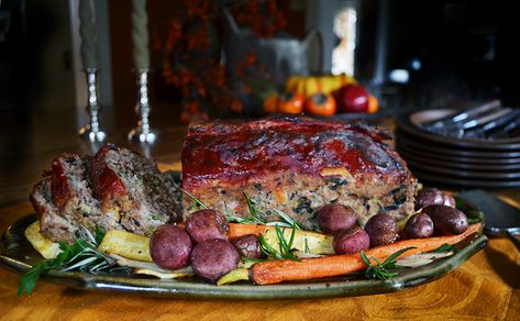 This meatloaf from Andrew Zimmern would be delicious for Christmas Eve's Eve with a glass of Fred's Red! Andrew Zimmern, Best Meatloaf, Winter Comfort Food, Comfort Food Recipes Dinners, Winter Comfort, Meatloaf Recipes, Beef Dishes, Hearty Meals, Comfort Foods