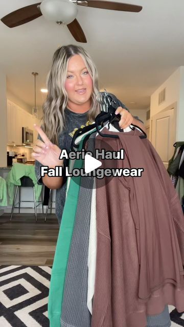 Ashley Robbennolt | Plus Size Outfit Inspo on Instagram: "@aerie does it again! Their fall loungewear is always top tier!! I will be livinggggg in these sets for the foreseeable future! 

Comment SHOP below to receive a DM with the link to shop this post on my LTK ⬇ https://liketk.it/4ORD4

Aerie haul, fall fashion, loungewear, comfy sets, aerie try on 

#aeriereal #aerie" Aerie Outfit Ideas, Aerie Haul, Aerie Outfits, Aerie Outfit, Fall Loungewear, Loungewear Comfy, Aerie Leggings, Aerie Real, Loungewear Outfits