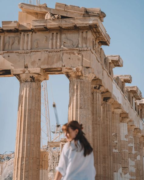 Embark on a journey through history and mythology as we explore the Acropolis of Athens, the crown jewel of ancient Greek civilisation. This iconic landmark, perched high above the bustling city, stands as a testament to Greece’s glorious past and continues to captivate visitors from around the globe. In this guide, I’ll everything you need to know about visiting the Acropolis, from practical advice to tour recommendations! Acropolis Of Athens, Athens Greece Photo Ideas, Athens Street Style, Acropolis Greece, Greece History, Ancient Athens, Insta Goals, Athens Acropolis, Athens Greece