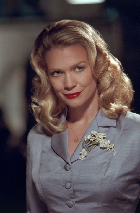 Walking Dead Girl, Laurie Holden, Vanessa Redgrave, Old Hollywood Style, Canadian Actresses, Hollywood Celebrities, Beauty Women, Blonde Hair, Hollywood