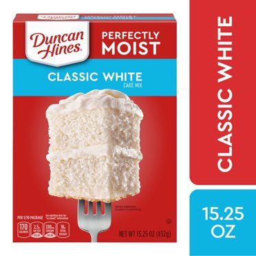 Betty Crocker Super Moist Vanilla Cake Mix, 15.25 oz - Walmart.com Cake Mix Pound Cake, Duncan Hines Recipes, Classic White Cake, Duncan Hines Cake, Moist White Cake, Red Birthday Cakes, Make Birthday Cake, Cupcake Mix, White Cake Recipe