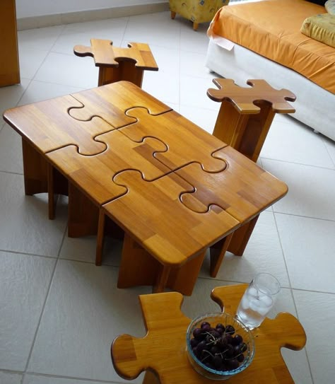 <3 Puzzle Table, Woodworking For Kids, Woodworking Table, Design Case, Diy Wood Projects, Unique Furniture, Wood Shop, Puzzle Pieces, Furniture Plans