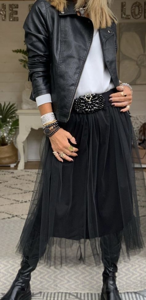 Classy Edgy Outfits, Black Tulle Skirt Outfit, Tulle Skirts Outfit, Pewter Hardware, Edgy Dress, Tulle Skirt Black, Black Leather Biker Jacket, Mode Boho, Fall Wear