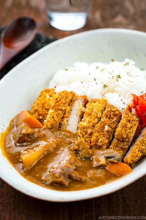 Katsu Curry Recipes, Curry Easy, Just One Cookbook, Katsu Curry, Easy Japanese Recipes, Japanese Curry, Japanese Recipes, Curry Dishes, Comfort Dishes