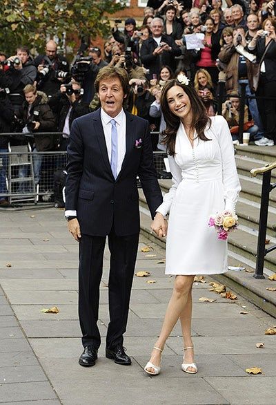 Sir Paul McCartney weds Nancy Shevell - in pictures Paul Mccartney Linda, Celebrity Wedding Photos, Beatles Girl, Paul Mccartney And Wings, Paul And Linda Mccartney, Beatles Photos, Beatles Pictures, Linda Mccartney, Sir Paul