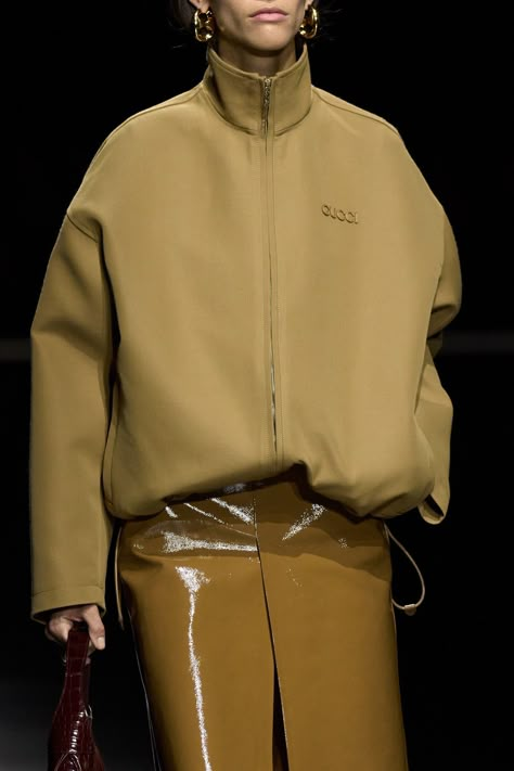 Gucci Spring, Fashion Weeks, 가을 패션, Gucci Bags, Spring 2024, Mode Inspiration, Fashion Colours, Minimal Fashion, Minimalist Fashion