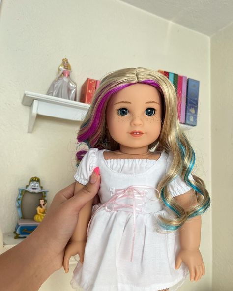 Doll Hairstyles, American Girl Doll Hairstyles, Custom American Girl Dolls, American Girl Doll Crafts, Pleasant Company, American Dolls, Our Generation Dolls, American Doll Clothes, Doll Photography