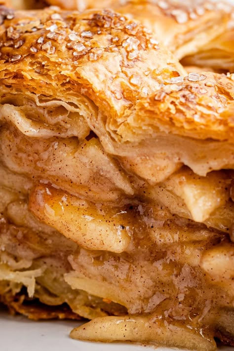 Apple Pie With Lard Crust, Northern Spy Apple Pie, Apple Pie Using Frozen Pie Crust, Tall Apple Pie, Apple Pie With Pillsbury Crust, Apple Pie Recipe Using Canned Filling, Martha Stewart Apple Pie Recipe, Flakey Pie Crust Recipes, Old Fashion Apple Pie Recipe