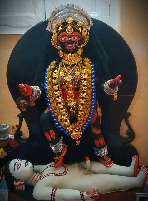 Dakshina Kali, Hindu Spirituality, Ma Kali, Maa Kali Images, Kali Maa, Kali Hindu, Indian Goddess Kali, Dancing Shiva, Mother Kali