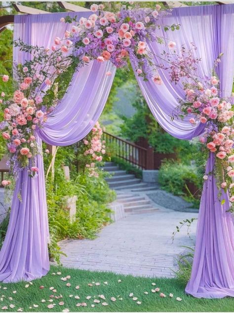 Quince Outdoor Decorations, Quinceanera Party Decor, Rapunzel Decorations Quince, Spring Ball Decorations, Light Purple Decorations, Purple Decorations Party Birthday, Purple Decorations Party, Light Purple Wedding, Purple Wedding Reception