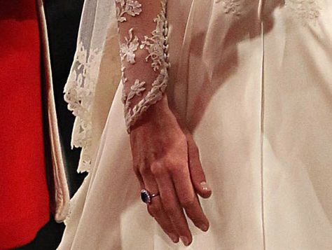 Kate Middleton wedding nails Kate Middleton Nails, Essie Allure, Kate Middleton Wedding, Wedding Manicure, Modest Wedding, Essie Nail Polish, One Year Ago, Essie Nail, Royal Weddings