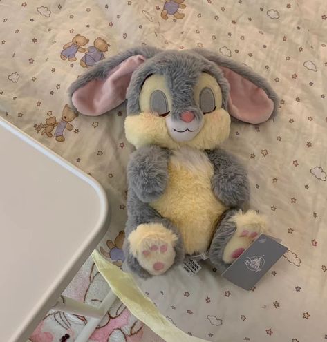 헬로키티 배경화면, Disney Stuffed Animals, Cute Squishies, Cute Stuffed Animals, Cute Toys, Cute Plush, Wallpaper Iphone Cute, 귀여운 동물, Cute Dolls