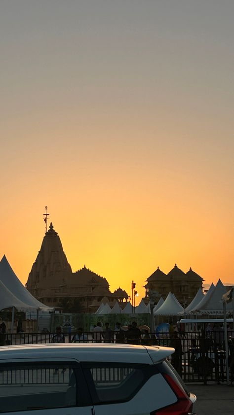 Somnath temple in Gujarat India Mahakal Photo, Somnath Temple, Vrindavan Photography Pictures, Photography Pictures, Beautiful Nature Pictures, Nature Pictures, Beautiful Nature, Temple, Photo And Video