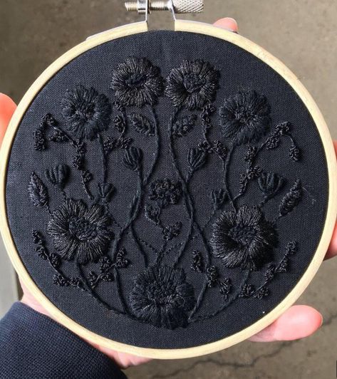 Tonal embroidery Black On Black Embroidery, Embellished Clothes, Egyptian Tomb, Embroidery Hoop Decor, Tonal Embroidery, Floral Embroidery Patterns, Hand Embroidery Projects, Fabric Embroidery, Black Embroidery