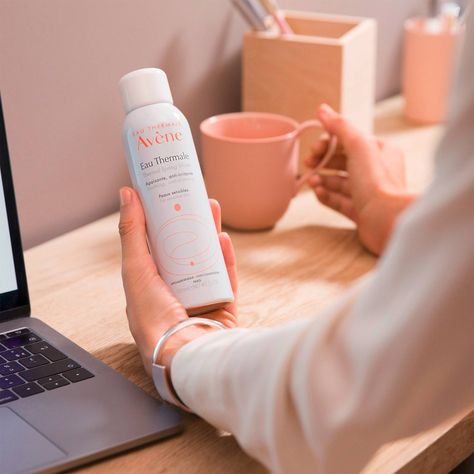 Avene Thermal Water, Avene Thermal Spring Water, Thermal Water, Natural Balance, Hand Photo, Thermal Spring, Healthy Balance, Facial Mist, Irritated Skin