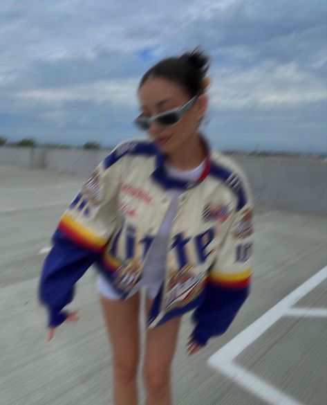 Nascar Jacket Outfit, Race Jacket Outfit, Racer Jacket Outfit Women, Racer Jacket Outfit, Nascar Outfit, Racing Jacket Outfit, Jacket Fall Outfit, Hairstyle Casual, Racer Jackets