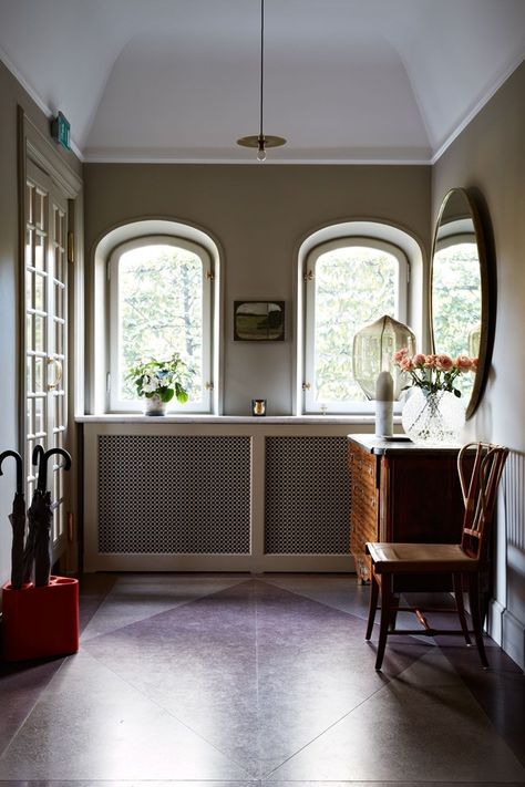 Ett Hem, Stockholm - Swedish Luxury Design Holiday Hotels & Ideas (houseandgarden.co.uk) Contemporary Interior Design Kitchen, Ett Hem, Hotel Interiors, Arched Windows, Custom Made Furniture, Contemporary Interior Design, Boho Interior, House Garden, Shop Interiors