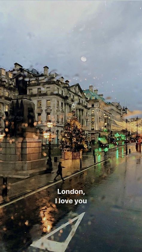 Winter In London Aesthetic, Autumn London Aesthetic, Beautiful Places Japan, London Aesthetic Winter, London Vibes Aesthetic, Beautiful Place In The World, England Aesthetic, London Vibes, London Dreams