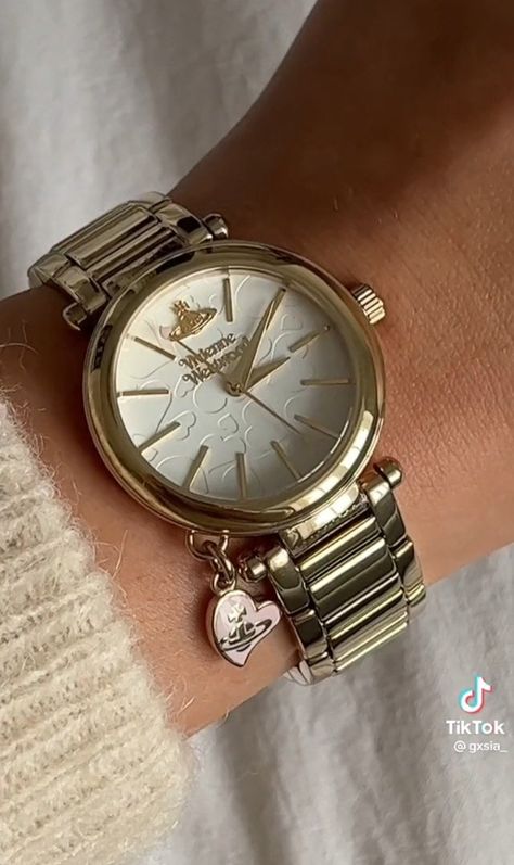 Vivienne Westwood Watch, Vintage Gold Watch, Výtvarné Reference, Vintage Watches Women, Pastel Outfit, Womens Watches Luxury, Dope Jewelry, Jewelry Fashion Trends, Classy Jewelry