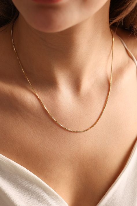 "Box Chain Necklace is perfect gift for womens .  Gold Box Chain is high quality and you can wear it everyday safely  , 14K Solid gold box chain is valuable and amazing gifts  - Gold Box Chain Necklaces one of the most loved designs by our customers. - Great Dainty necklace as Valentines Day gift, Christmas Gift, birthday gift, mothers day gifts or any special occasion. - Personalize a timeless, dainty and chic initial name necklace for yourself now. - All our minimalist necklaces %100 custom made by hand with Love and Care in our workshop! Nickel Free High Quality Materials Standard Deliver in 8-12 Business Days Name size - lowercase letters are approximately 4 mm and uppercase letters are approximately 6 mm. *How to customize Order? 1- Select Color 2- Select Chain length 3- Click \"Add t Chain Designs Gold Women, Gold Chain Designs For Women, Plain Gold Chain, Box Chain Gold, Minimalist Necklaces, Formal Necklace, Minimalist Necklace Silver, Dainty Gold Jewelry, Pretty Jewelry Necklaces