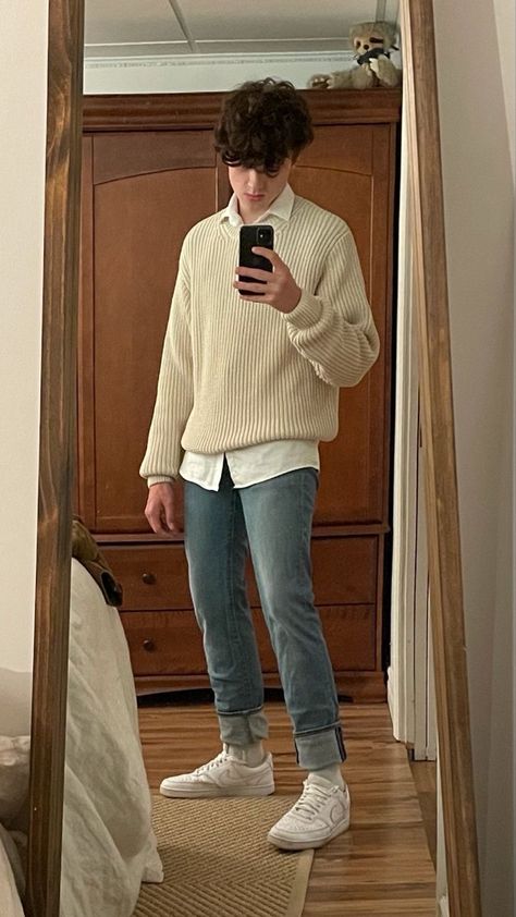 Fall Mens Outfits 2023, Softboy Winter Outfits, Softboy Outfits Winter, Soft Boy Winter Outfits, Aesthetic Outfit Men Winter, Cozy Male Outfit, Soft Boy Fashion Aesthetic, Wedding Outfit Men Casual, Winter Aesthetic Outfit Men