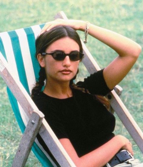 90s Girl, Penelope Cruz, December 22, Monica Bellucci, Mode Inspo, Aesthetic Photo, New Yorker, Summer Aesthetic, Summer 2024