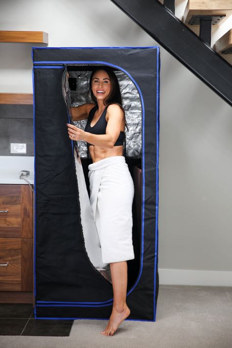 Diy Sauna At Home, At Home Sauna, Esthetic Salon, Sauna At Home, Home Steam Sauna, Home Landscape Ideas, Portable Infrared Sauna, Back Pain Exercise, Personal Sauna