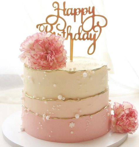 Simple 30th Birthday Cakes For Women, Cakes For Adults Women, 50th Birthday Cake Simple, Cake 33 Birthday Women, Simple 40th Birthday Cake For Women, 60 Birthday Cake Ideas For Women, Woman’s Birthday Cake Ideas, Stacked Birthday Cakes, Simple White Birthday Cake For Women