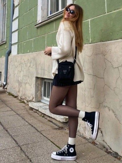 White Socks And Converse, Black Tights And Converse Outfit, Dress With Tights And Sneakers, Tights And Sneakers, Cute Modest Outfits, Converse Style, Outfits With Converse, White Socks, Black Tights