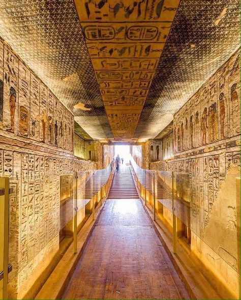 Ancient Egyptian Architecture, Starověký Egypt, Egypt Aesthetic, Egypt Museum, Egyptian Temple, Amenhotep Iii, Ancient Egypt History, Ancient Egypt Art, Old Egypt