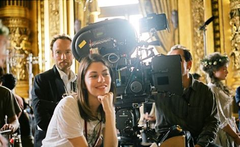 A look behind the making of Sofia Coppola's 2006 film. All 100% historically accurate. Sofia Coppola, Marie Antoinette, Sofia, A Woman, Film