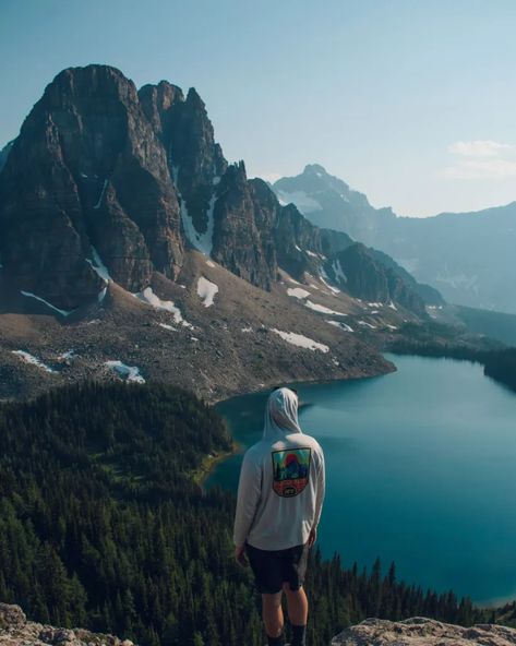 Visit the incredible "Matterhorn of Canada" and hike to Mount Assiniboine Provincial Park. Get a detailed guide on everything you need to know about visiting including how to get camping reservations, which backpacking routes to take, and the best time to go! You will be ready to go on your trip to this incredible park. See why Mount Assiniboine is truly one of the gems in the Canadian Rockies as you visit this superb park! Mount Assiniboine, Backpacking Routes, Icefields Parkway, Banff Canada, Emerald Lake, Lake Louise, Canadian Rockies, Time To Go, Canada Travel