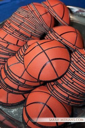 Bar Mitzvah Ideas Boys, Bar Mitzvah Party Favors, Basketball Centerpieces, Bar Mitzvah Decorations, Basketball Bar Mitzvah, Bar Mitzvah Favors, Basketball Banquet, Bar Mitzvah Themes, Mitzvah Centerpieces